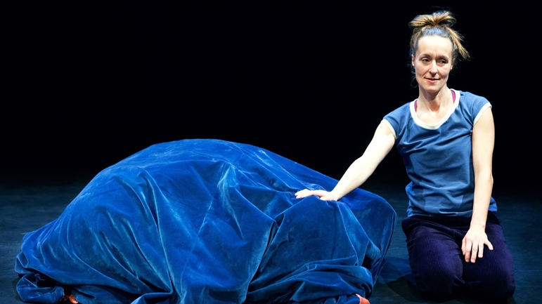 Katrin Sagener - Hüllen - ich bin so oder so