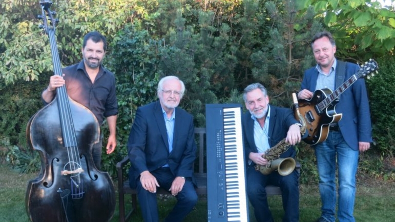 Jazzfrühschoppen auf dem Kultur Gut Hasselburg - Swingin' Seagulls - Swing Musik der 20er bis 40er Jahre