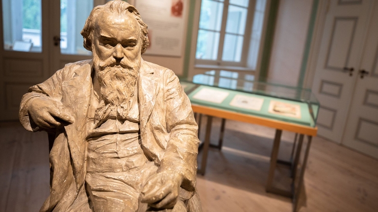 »Er war schon längst daran gewöhnt, keinen eigenen Willen zu haben«